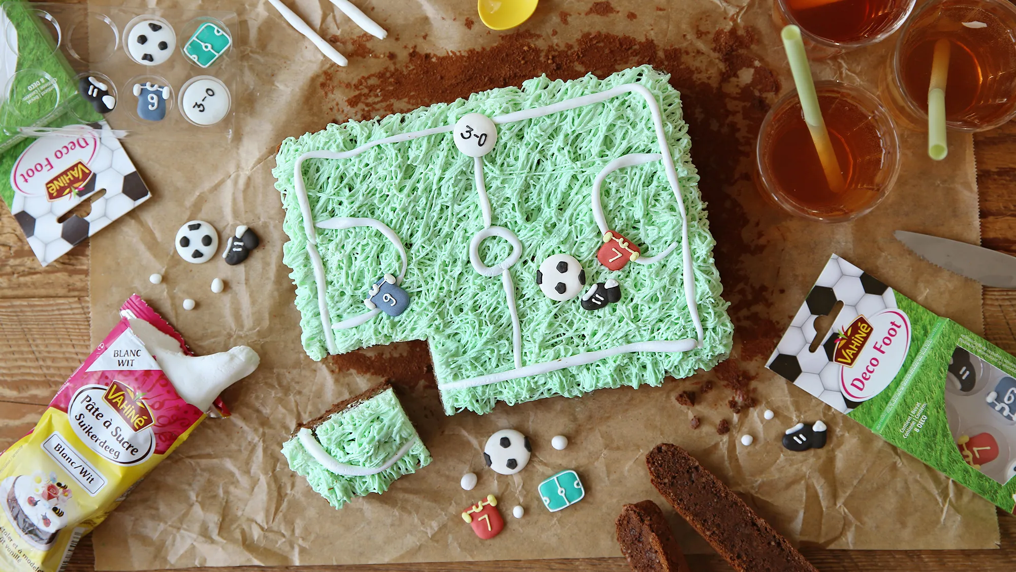Gâteau terrain de foot